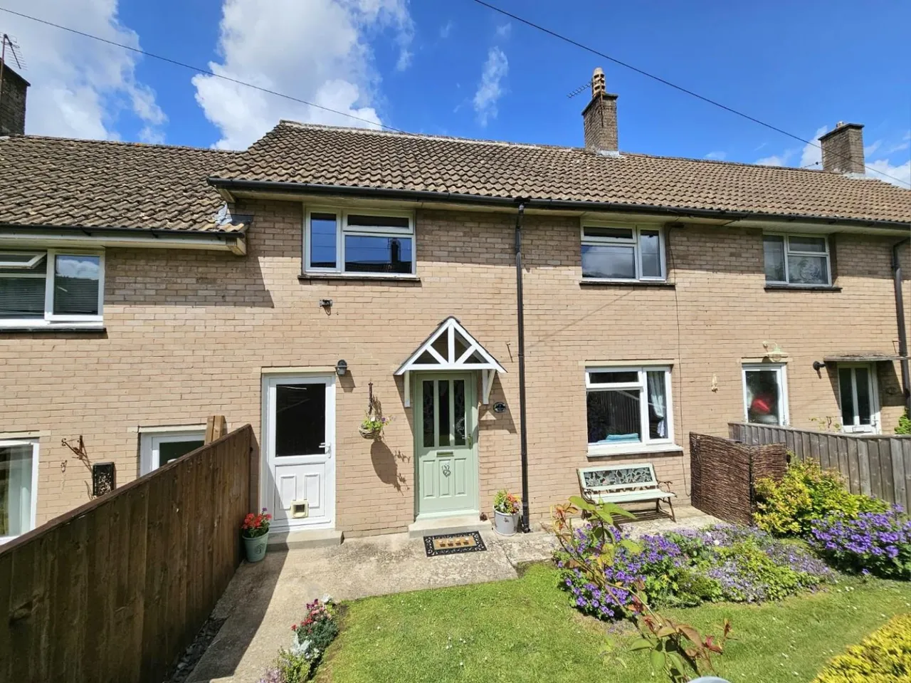 2 bed house for sale — Whiteway Close, Dursley