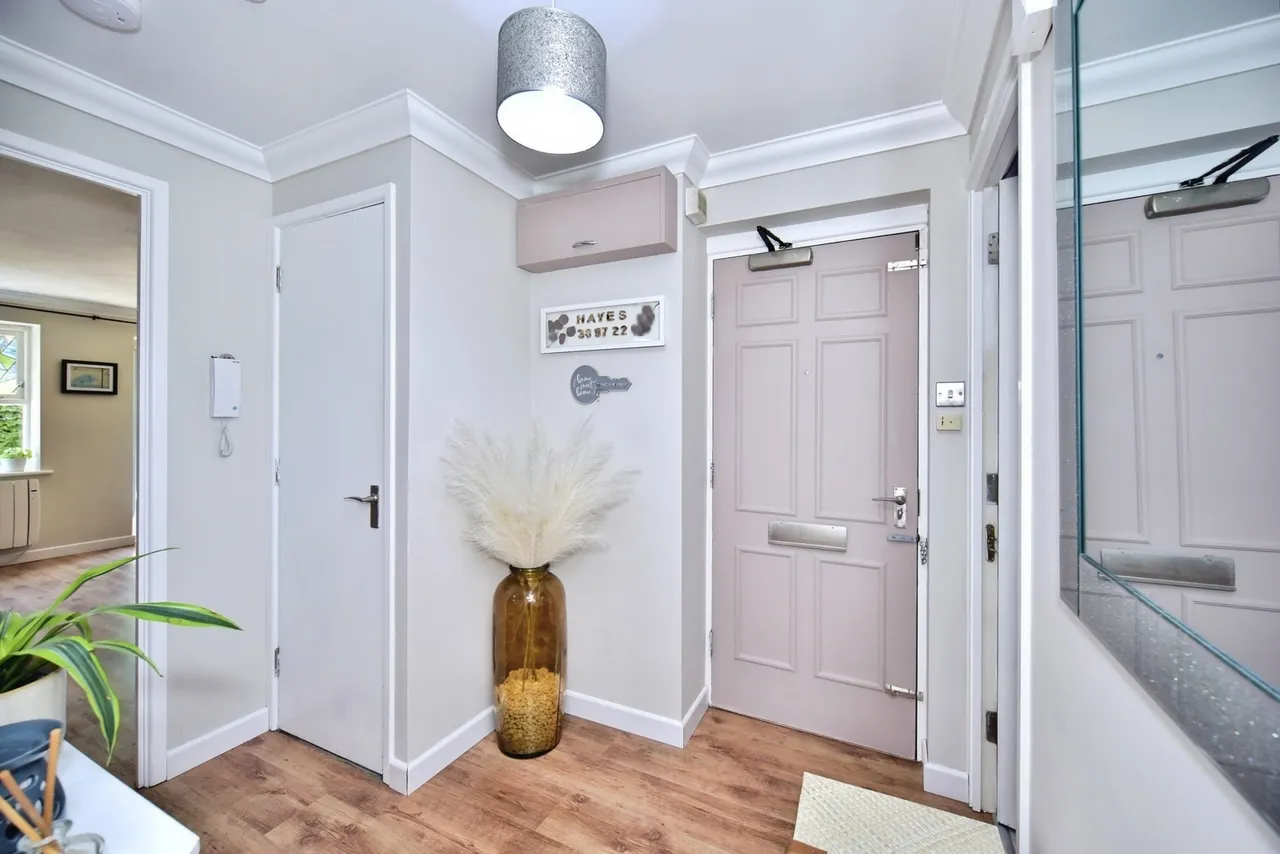 River Bank Close, Maidstone, ME15, photo 7
