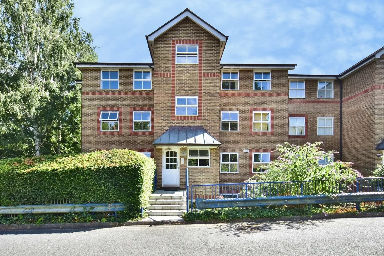 River Bank Close, Maidstone, ME15, photo 6