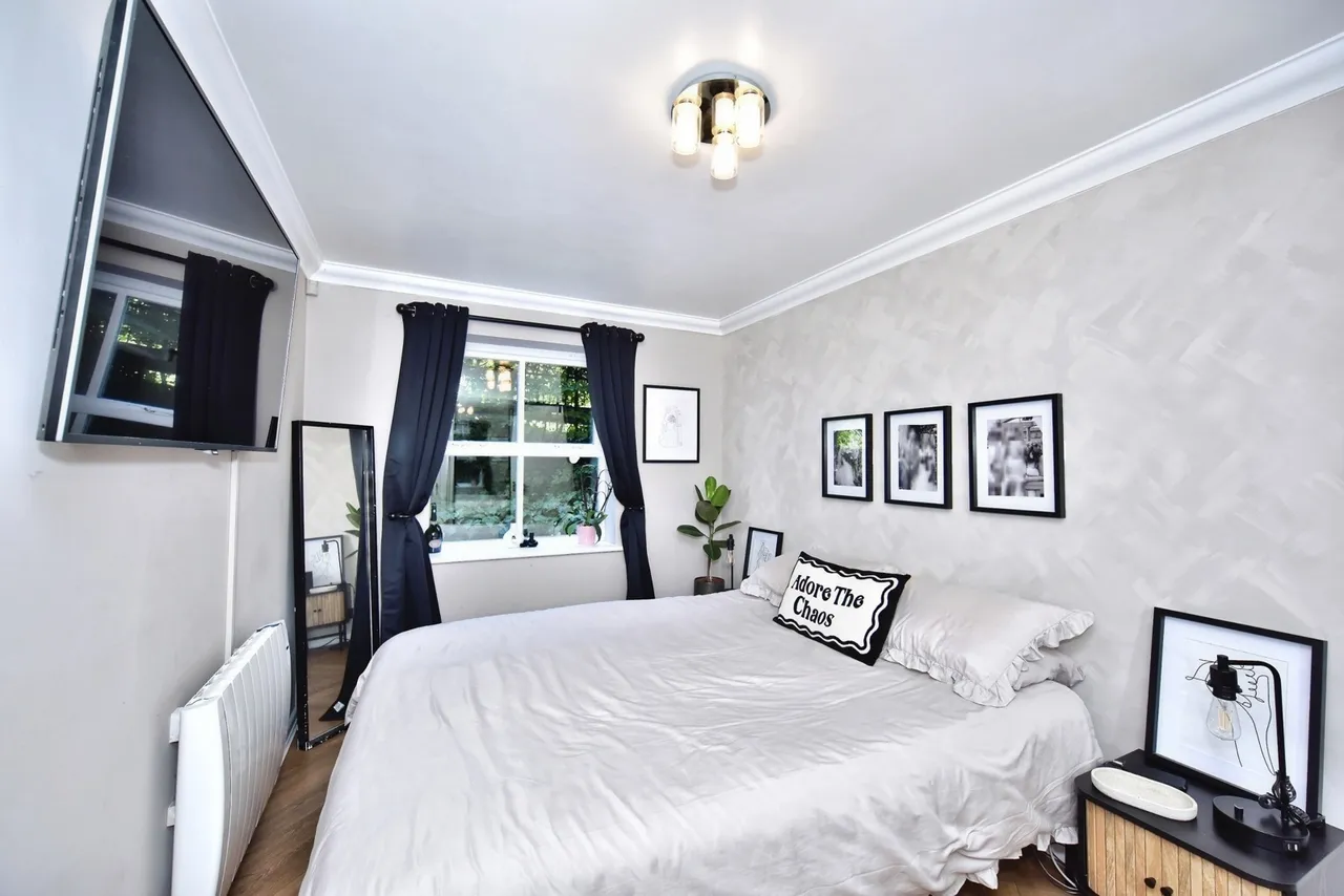 River Bank Close, Maidstone, ME15, photo 12