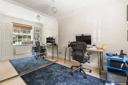 Harding Close, Croydon, photo 16