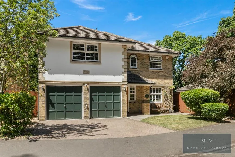 Harding Close, Croydon, photo 28