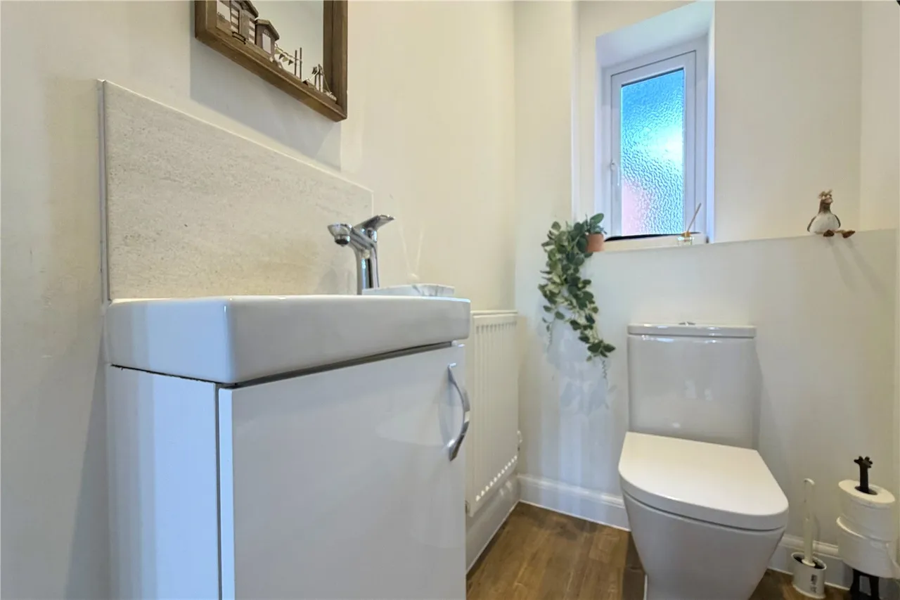 Millers Land Close, Ash, Surrey, GU12 6GA, photo 17