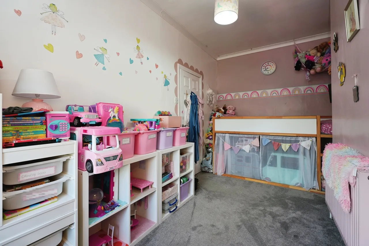 Moorland View, Bradford, BD12, photo 15