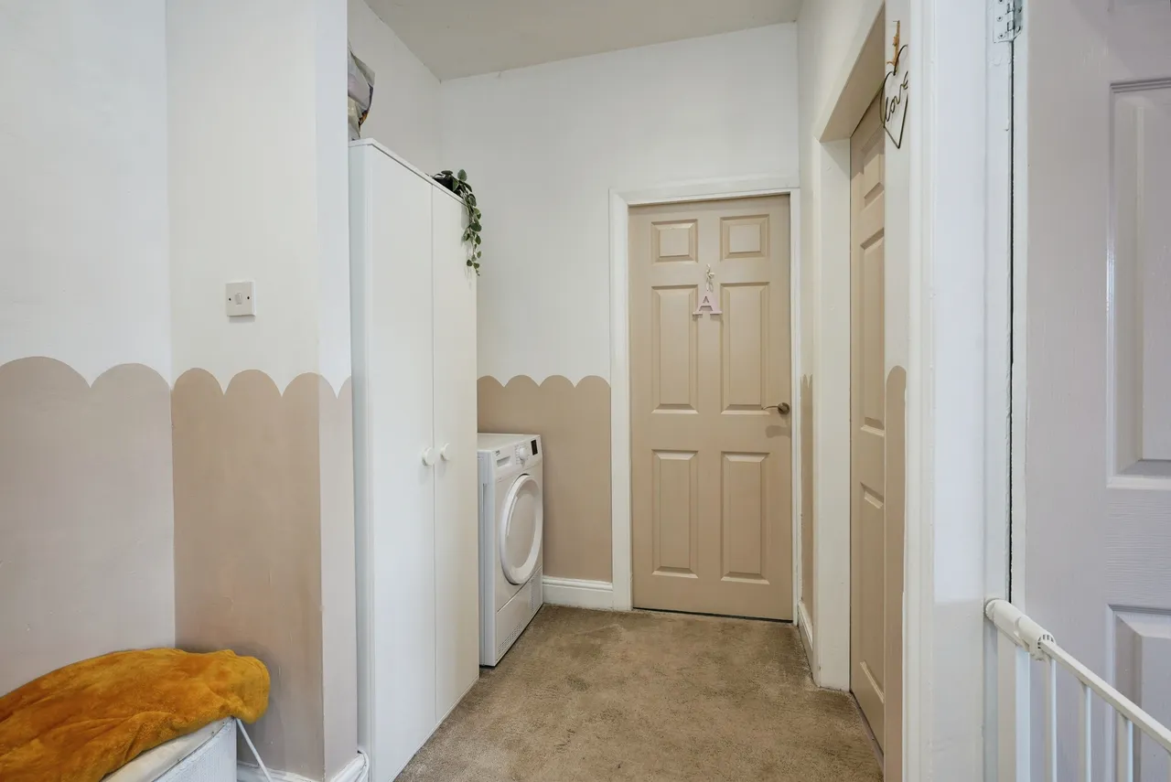Moorland View, Bradford, BD12, photo 9
