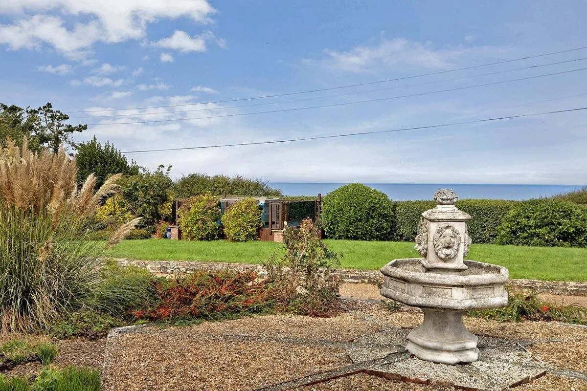 Marine Drive, Widemouth Bay, EX23, photo 5
