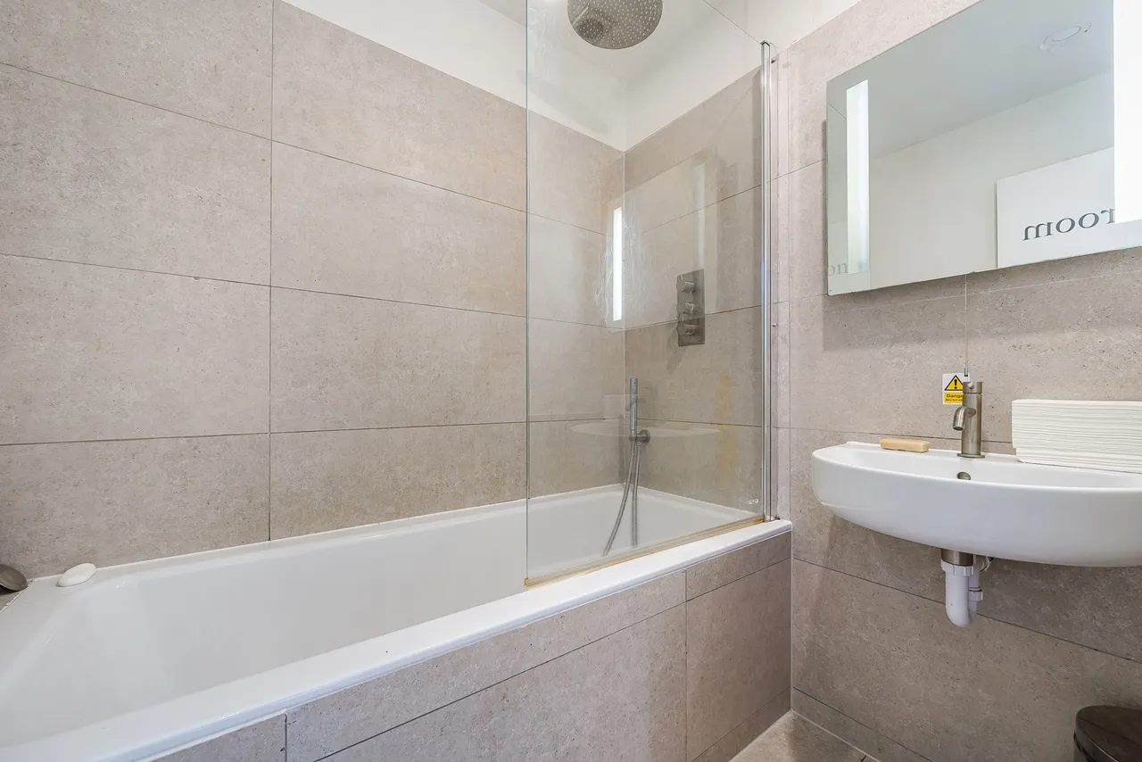 7c Kimmerston House, 1 Udall Street, London, photo 5