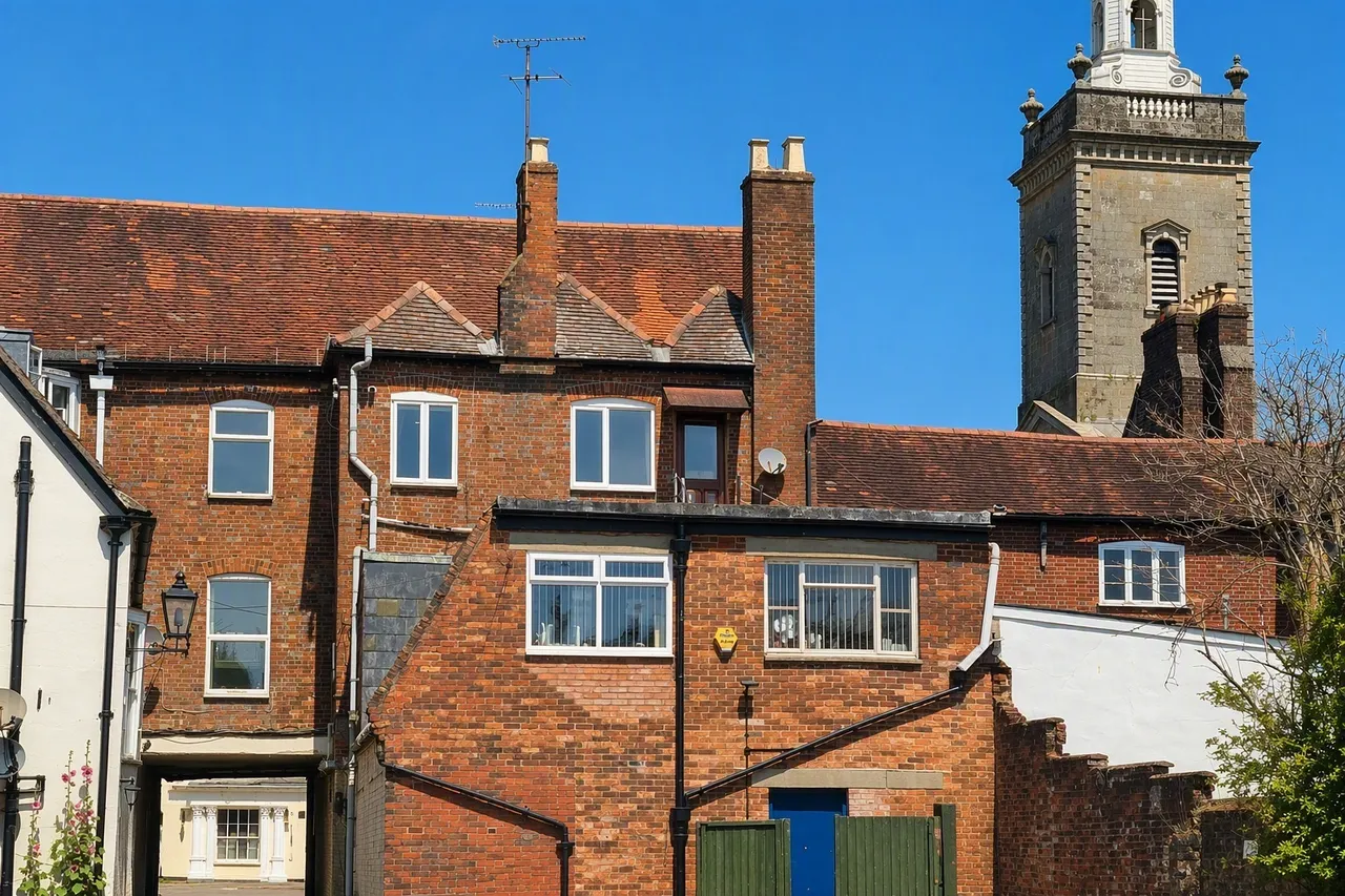 1 bed flat for sale — Market Place, Blandford Forum