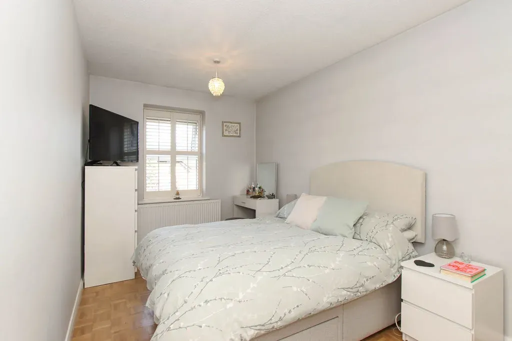 Mansard Close, Tring, Hertfordshire, HP23 6DD, photo 5