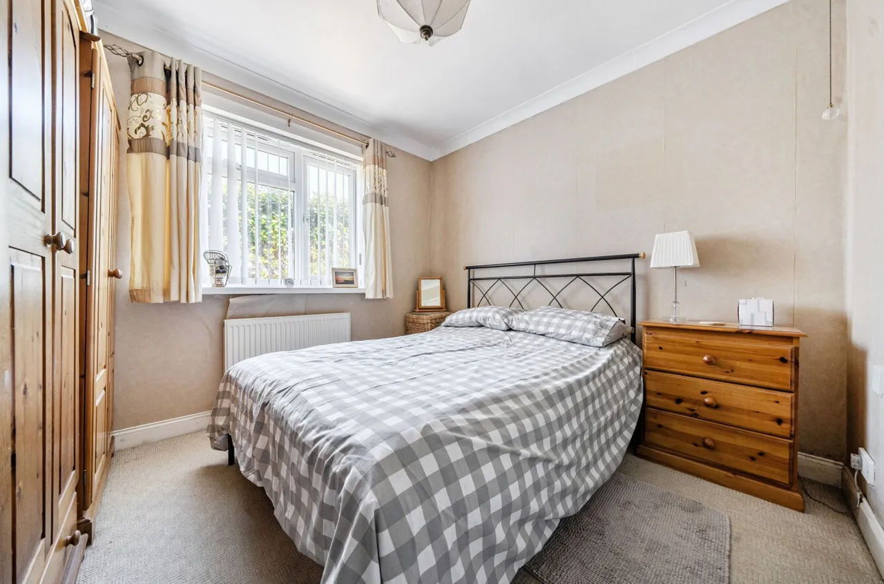 North Road, Selsey, PO20, photo 16