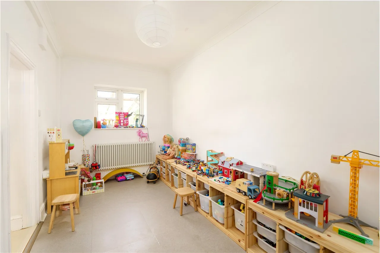 Chambers Lane, Willesden Green, London, NW10 2RJ, photo 8