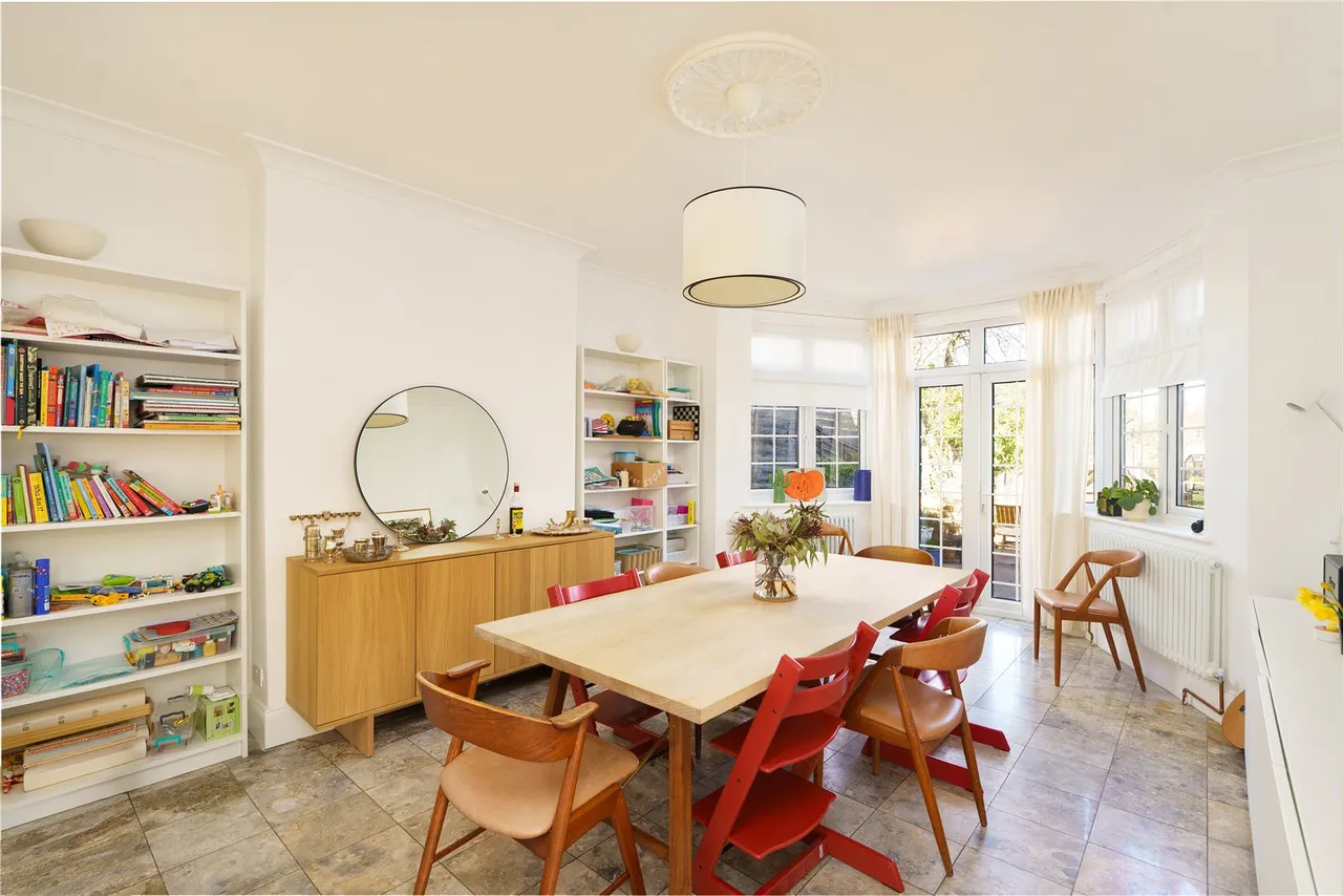 Chambers Lane, Willesden Green, London, NW10 2RJ, photo 2