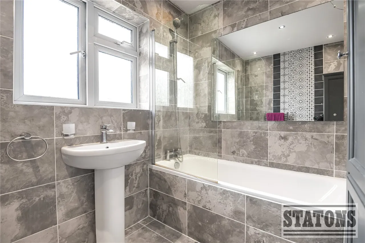 Lancaster Avenue, Hadley Wood, EN4 0ER, photo 14
