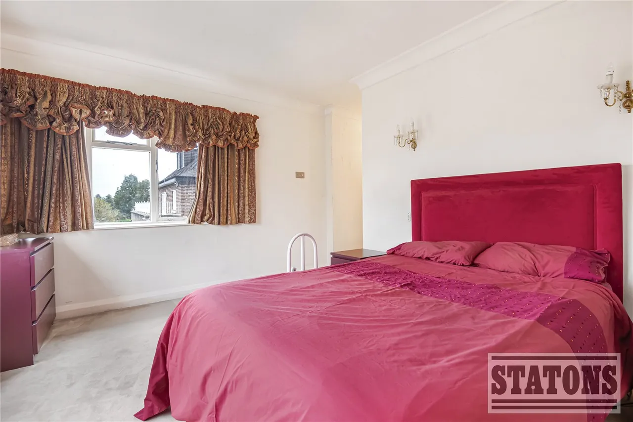 Lancaster Avenue, Hadley Wood, EN4 0ER, photo 18