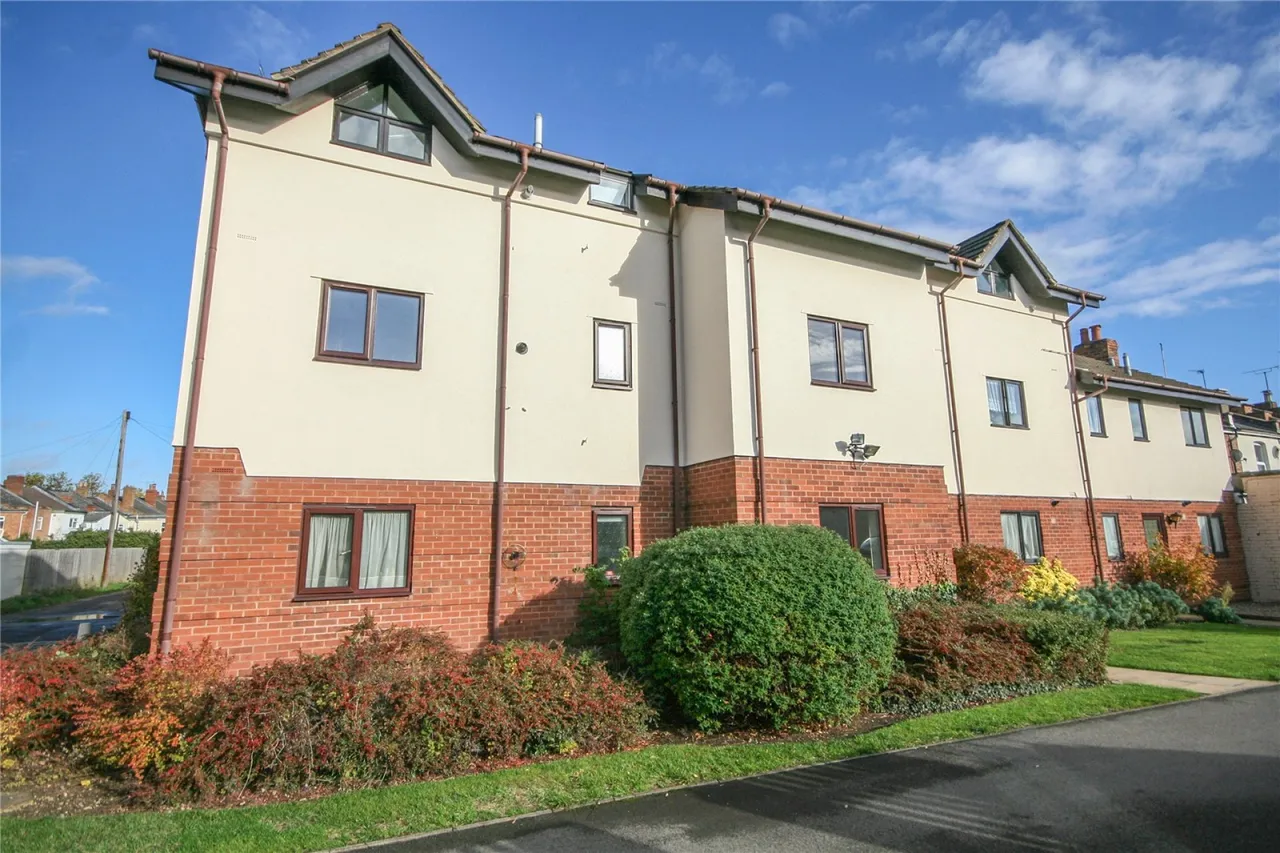 Millbrook Street, Cheltenham, GL50, photo 2