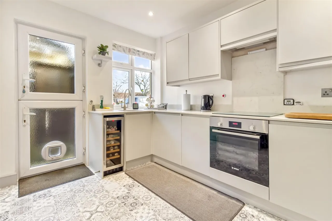Thakeham Drive, Goring-By-Sea, Worthing, photo 8