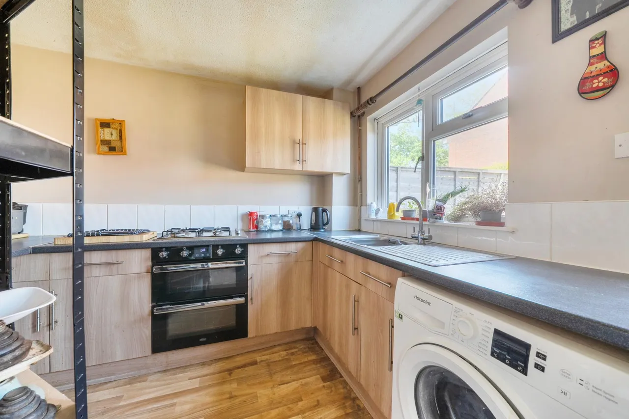 Grindle Close, Thatcham, RG18, photo 4
