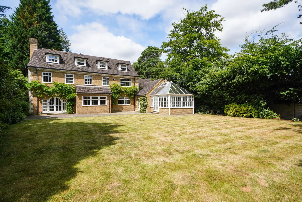 Cavendish Road, Weybridge, KT13, photo 11