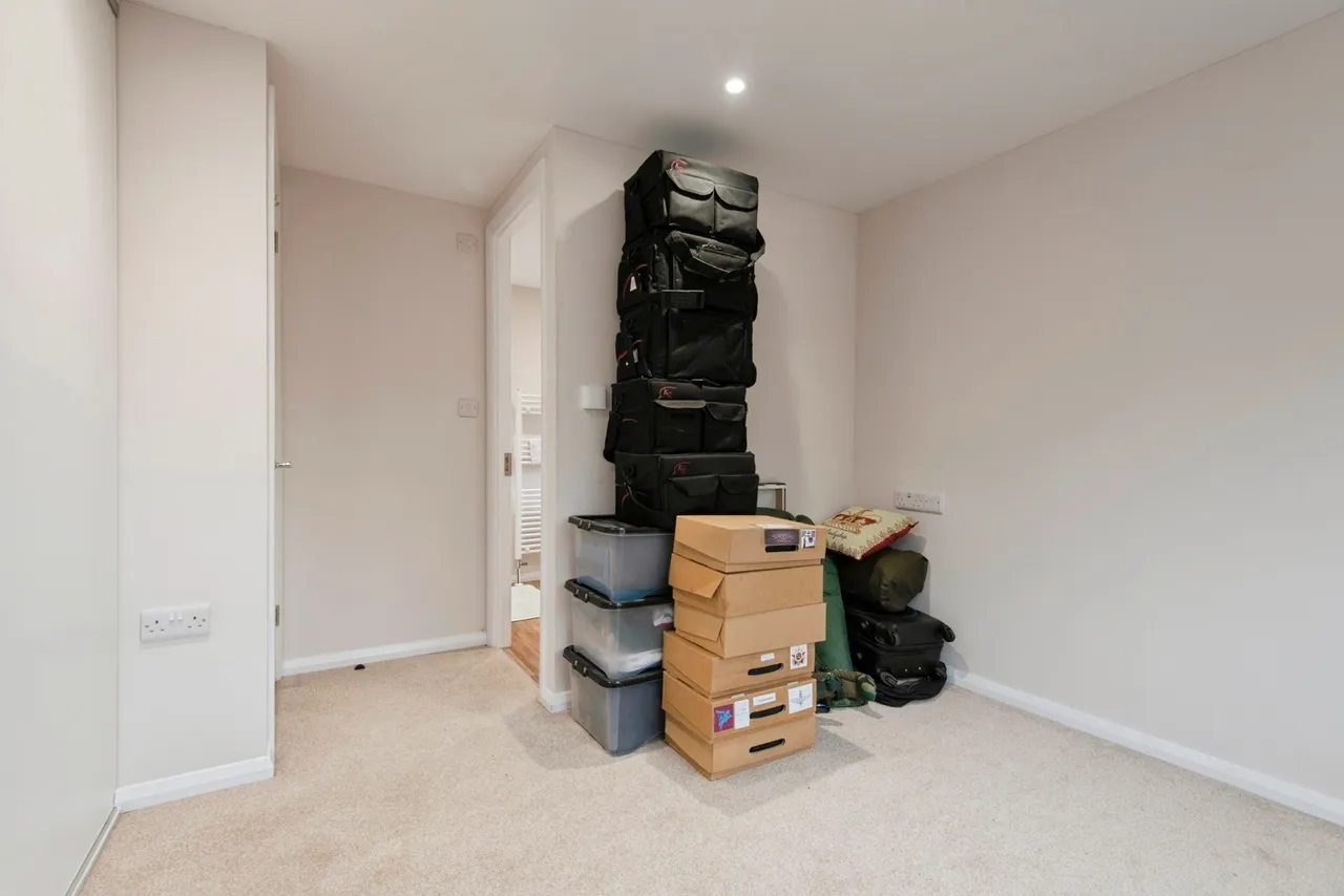 Bedford Road, Lower Stondon, SG16, photo 8