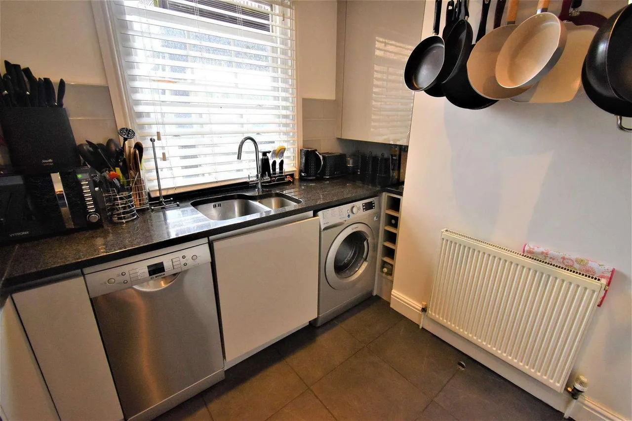 Pier Road, Greenhithe, DA9, photo 9