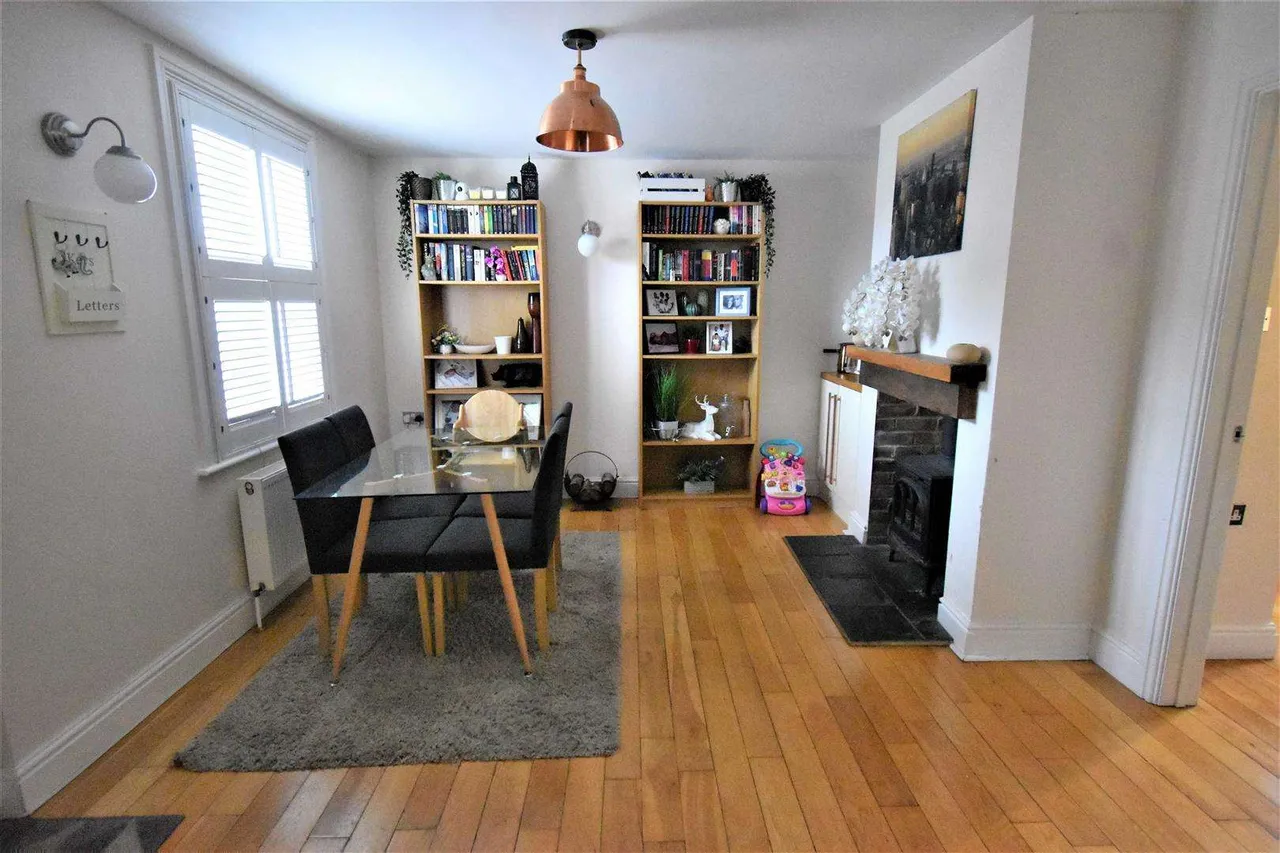 Pier Road, Greenhithe, DA9, photo 2