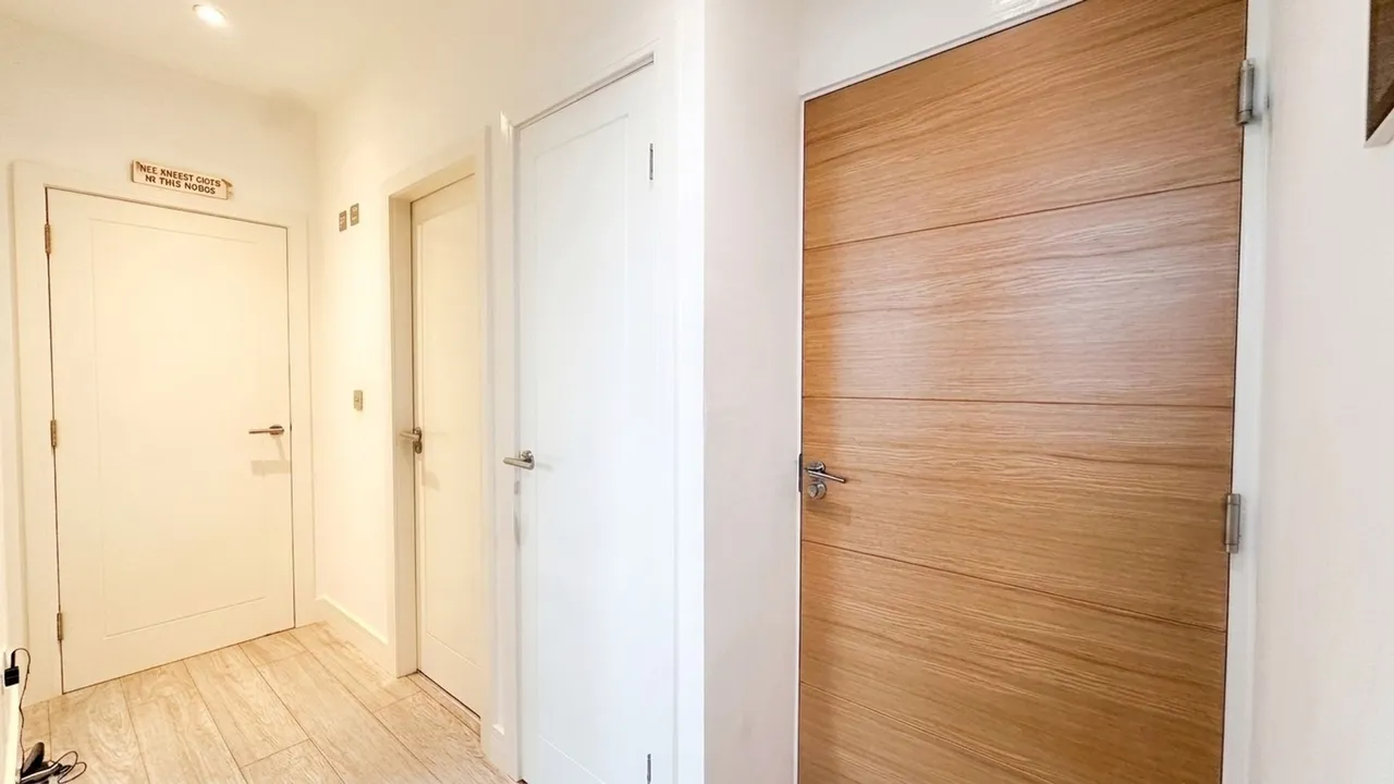 Sovereign House Queensway, Stockport, photo 5