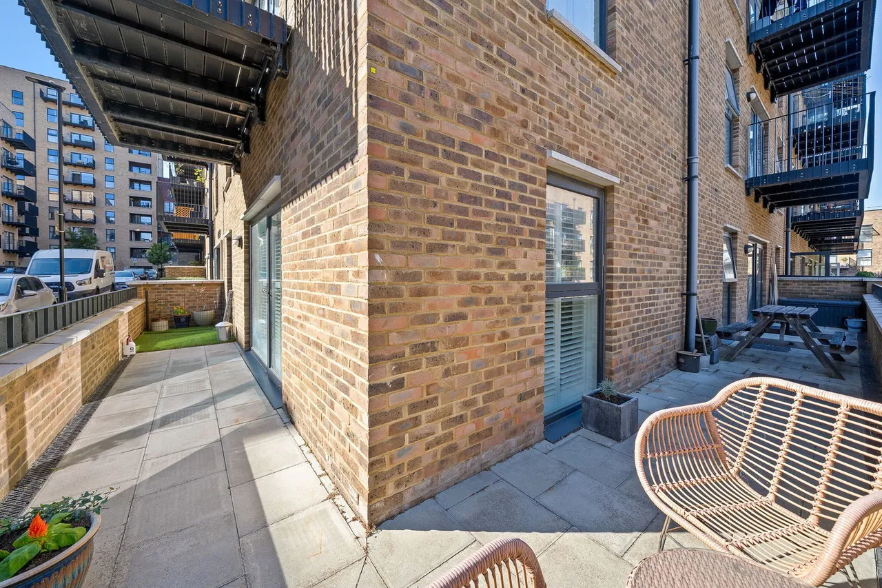 Brumwell Avenue, Woolwich, SE18, photo 17