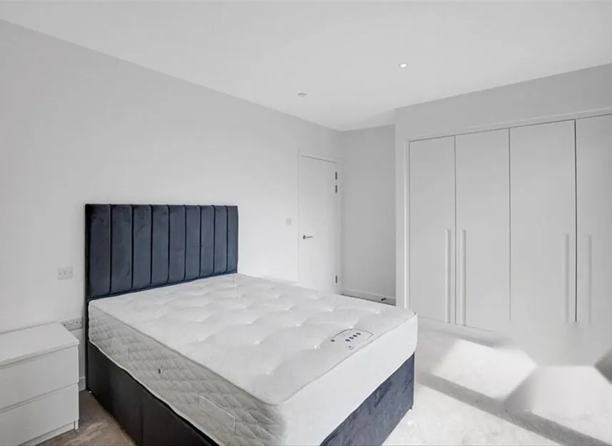 Starboard Way, Royal Wharf, E16, photo 10