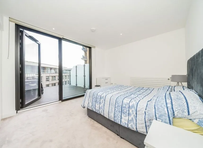 Starboard Way, Royal Wharf, E16, photo 14