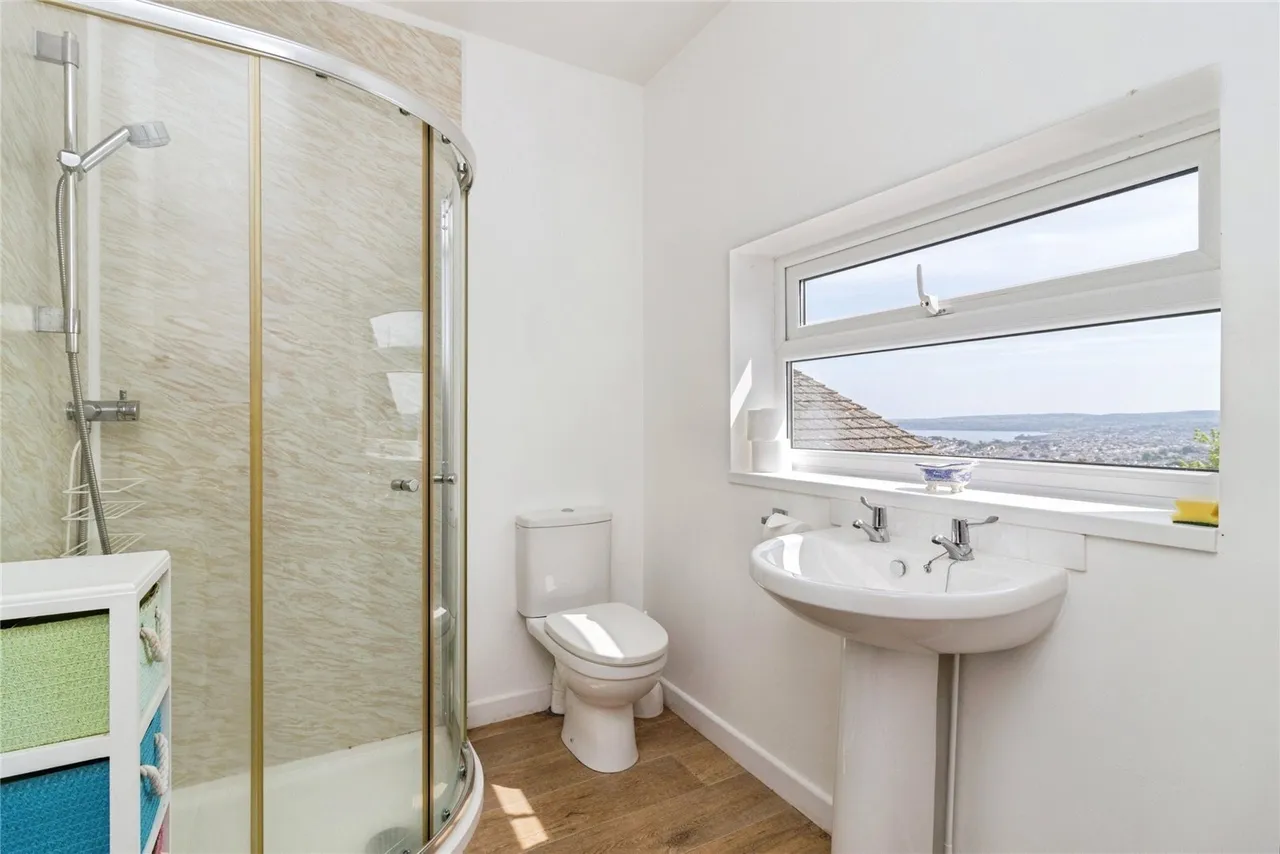 Dolphin Crescent, Paignton, TQ3, photo 12