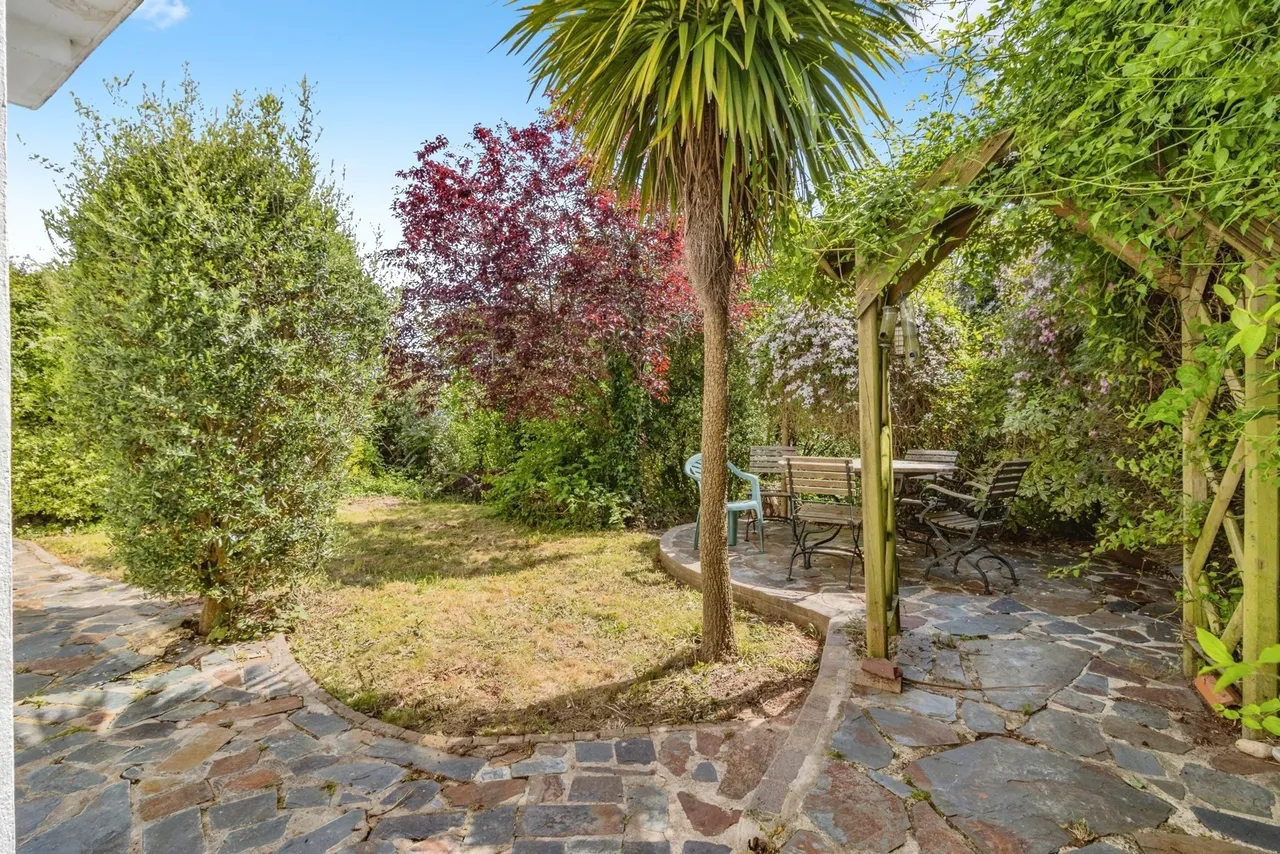 Dolphin Crescent, Paignton, TQ3, photo 16