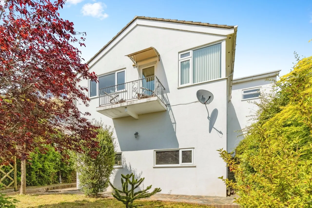 Dolphin Crescent, Paignton, TQ3, photo 3