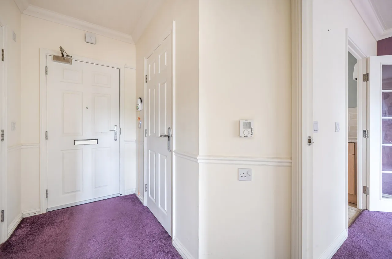 Grove Road, Woking, GU21, photo 16