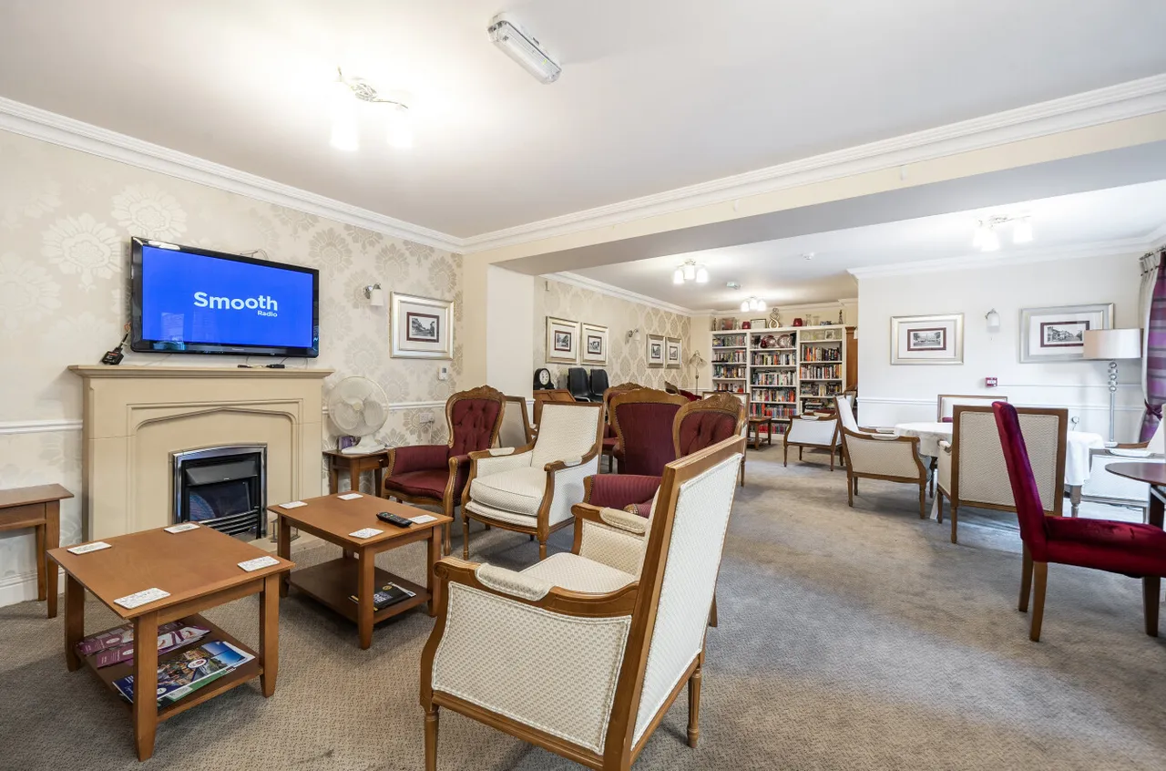 Grove Road, Woking, GU21, photo 15