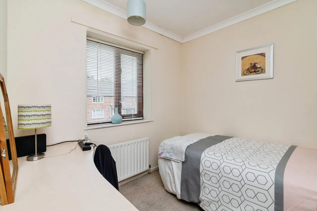 Trenchard Close, Nottingham, NG13, photo 13