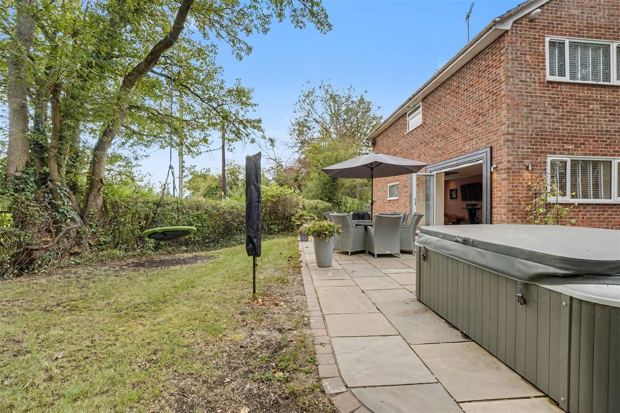 Hall Lane, Ridgewell, CO9, photo 20