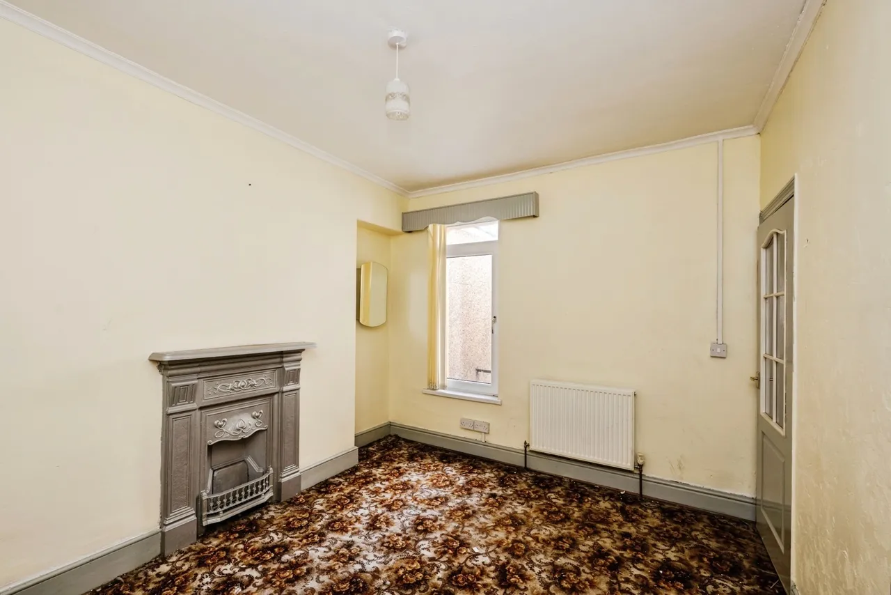 Armine Road, Fforestfach, SA5, photo 15