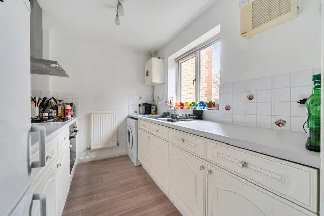 Exe Close, Didcot, OX11, photo 10