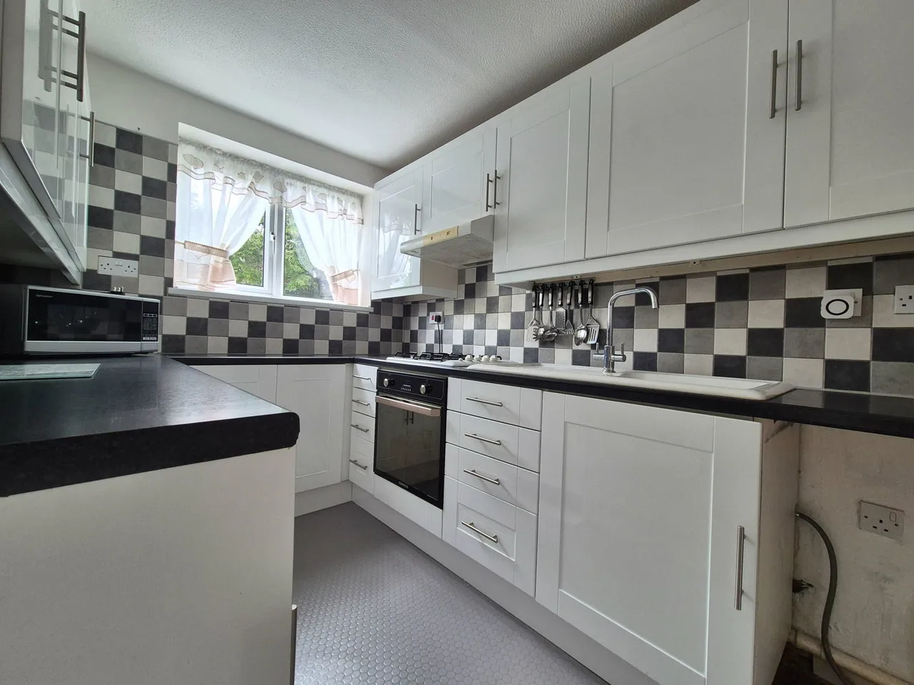 Frankley Beeches Road, Birmingham, B31, photo 4