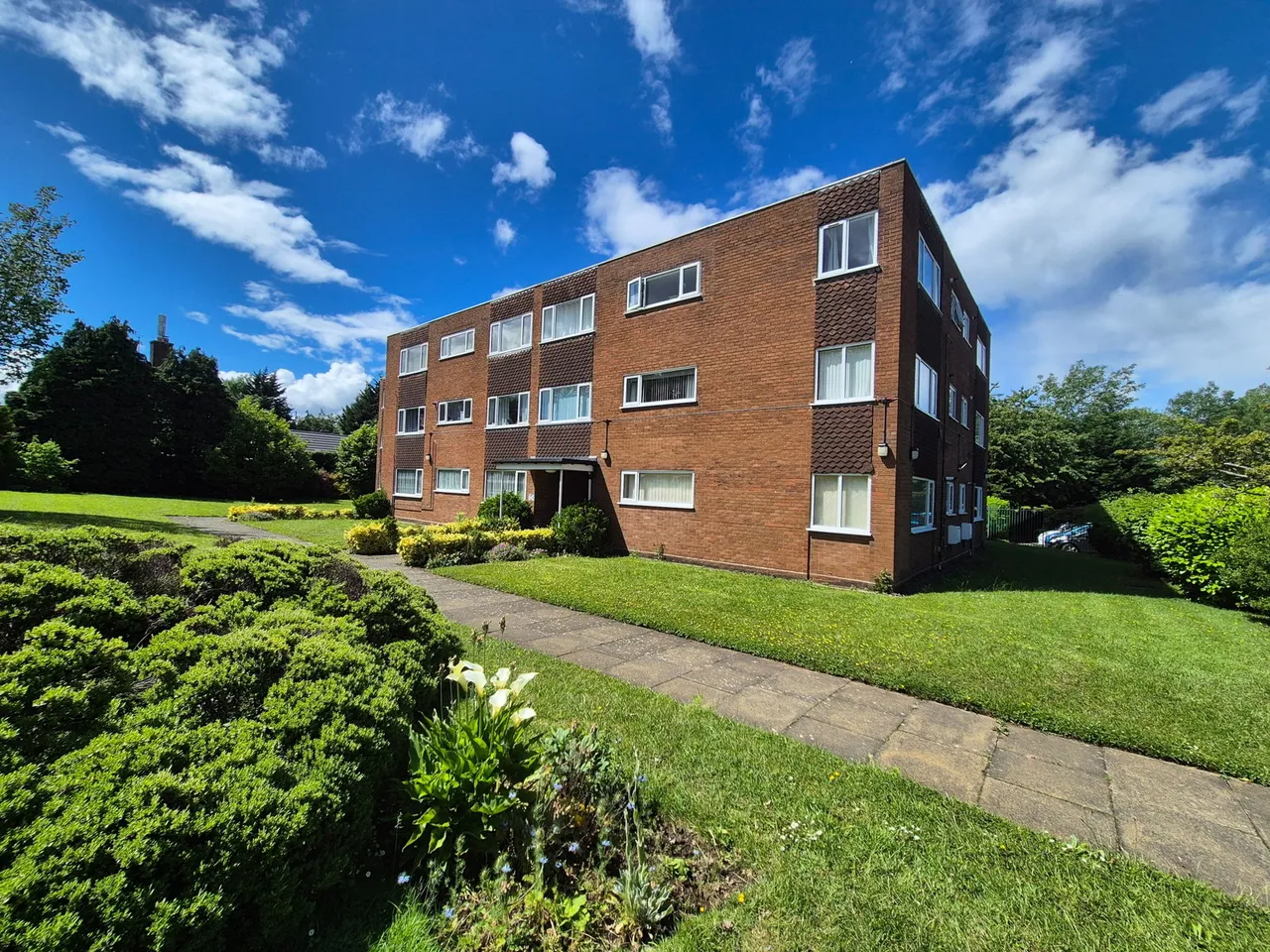Frankley Beeches Road, Birmingham, B31, photo 12
