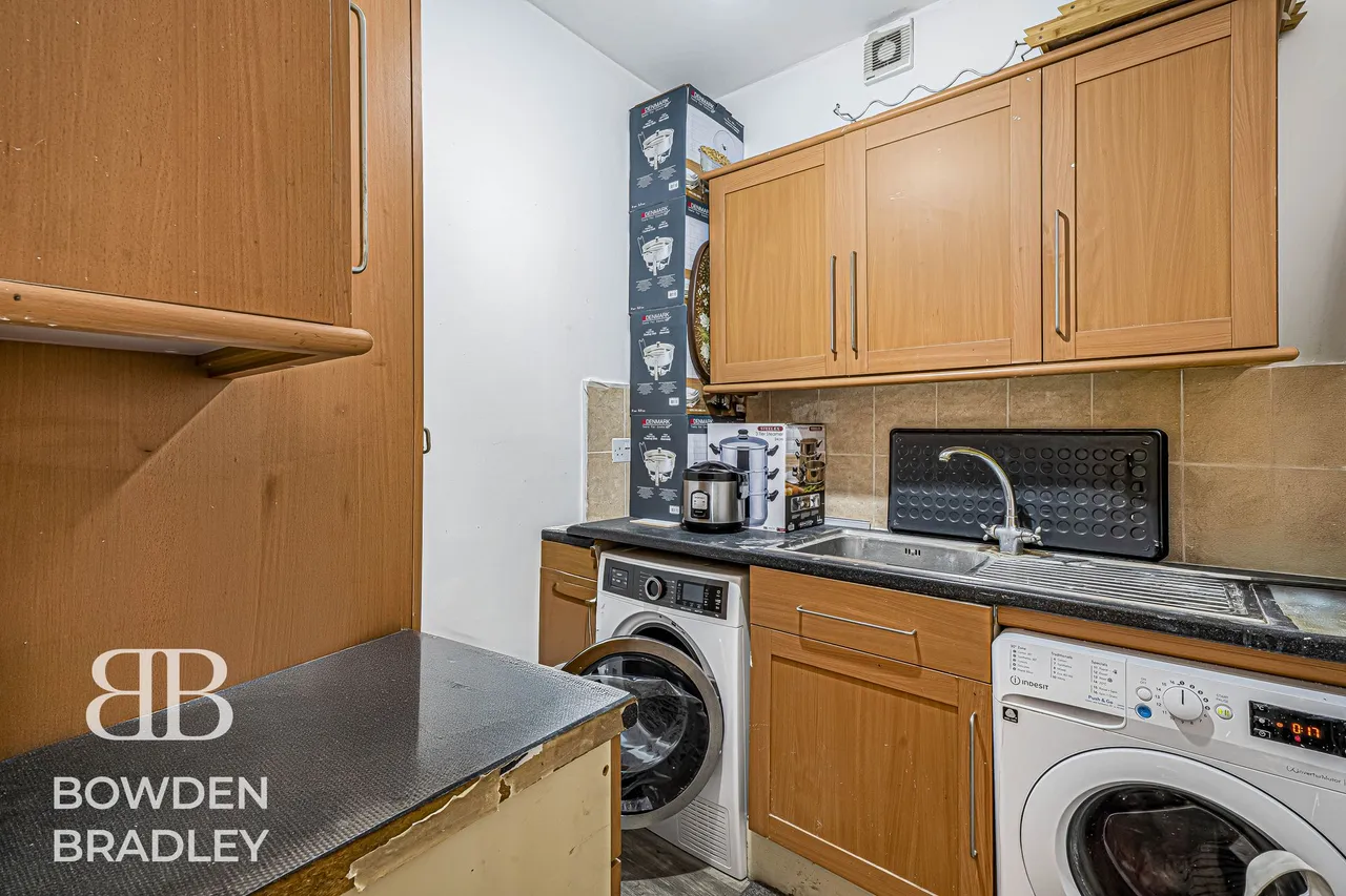 Clayhall Avenue, Clayhall, IG5, photo 11