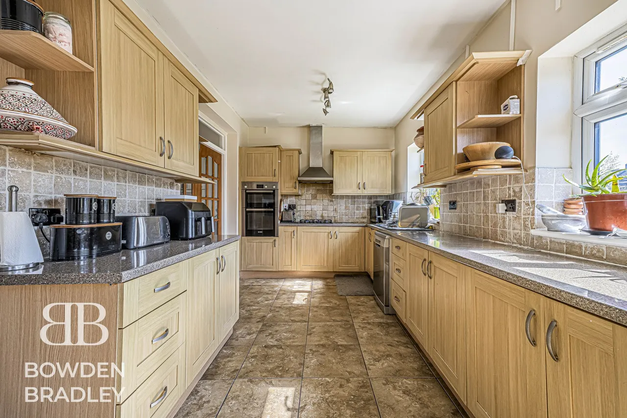 Clayhall Avenue, Clayhall, IG5, photo 5