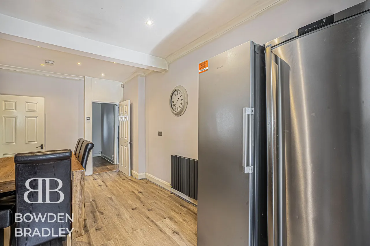Clayhall Avenue, Clayhall, IG5, photo 8