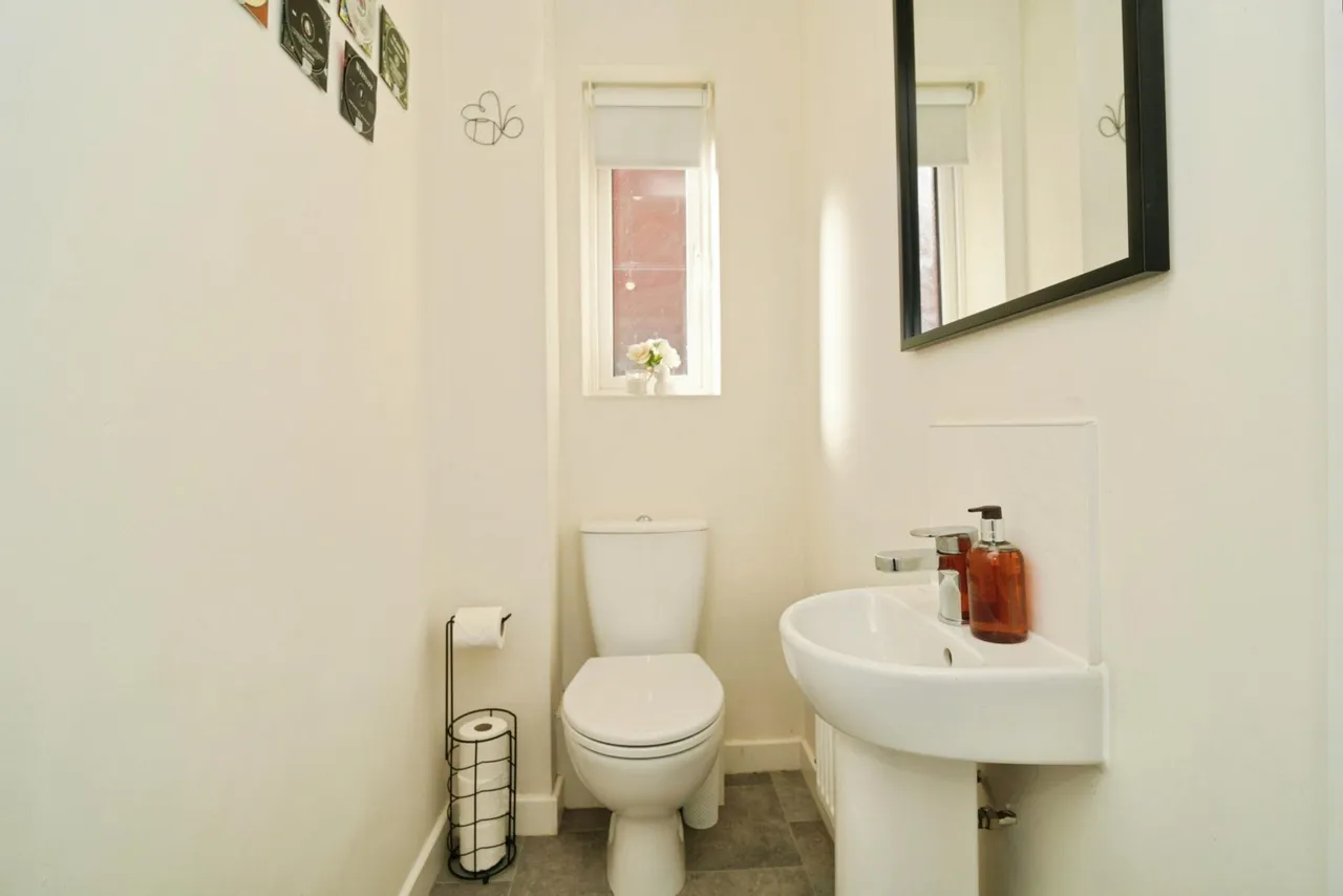 Blossom Way, Salford, M6, photo 11