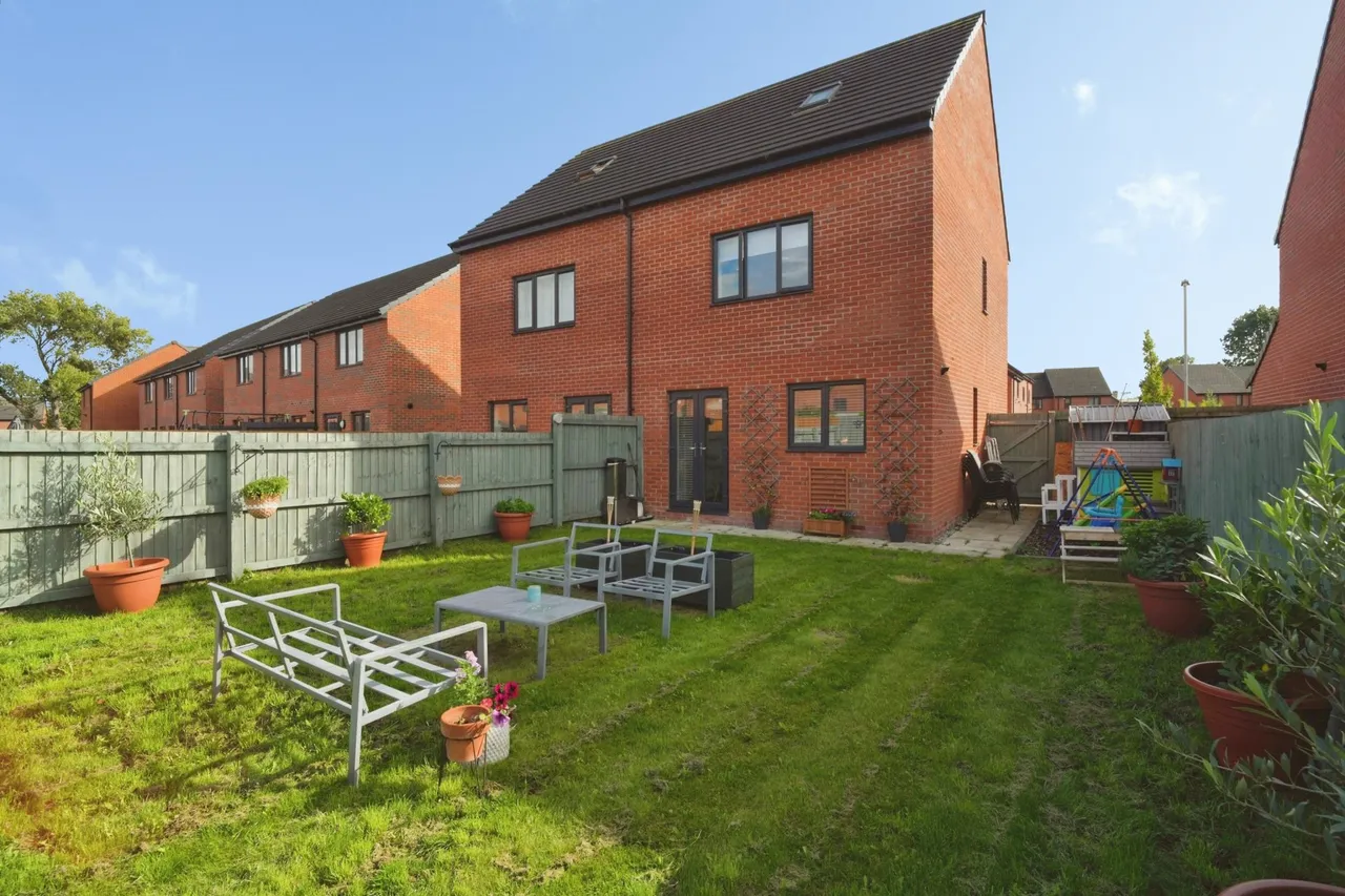 Blossom Way, Salford, M6, photo 25