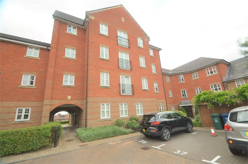 Shillingford Close, Mill Hill, photo 12