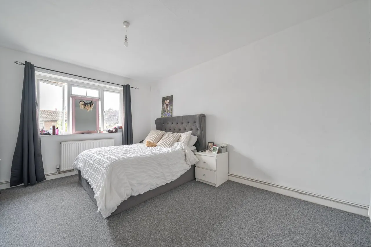 Cissbury Avenue, Findon Valley, BN14, photo 5