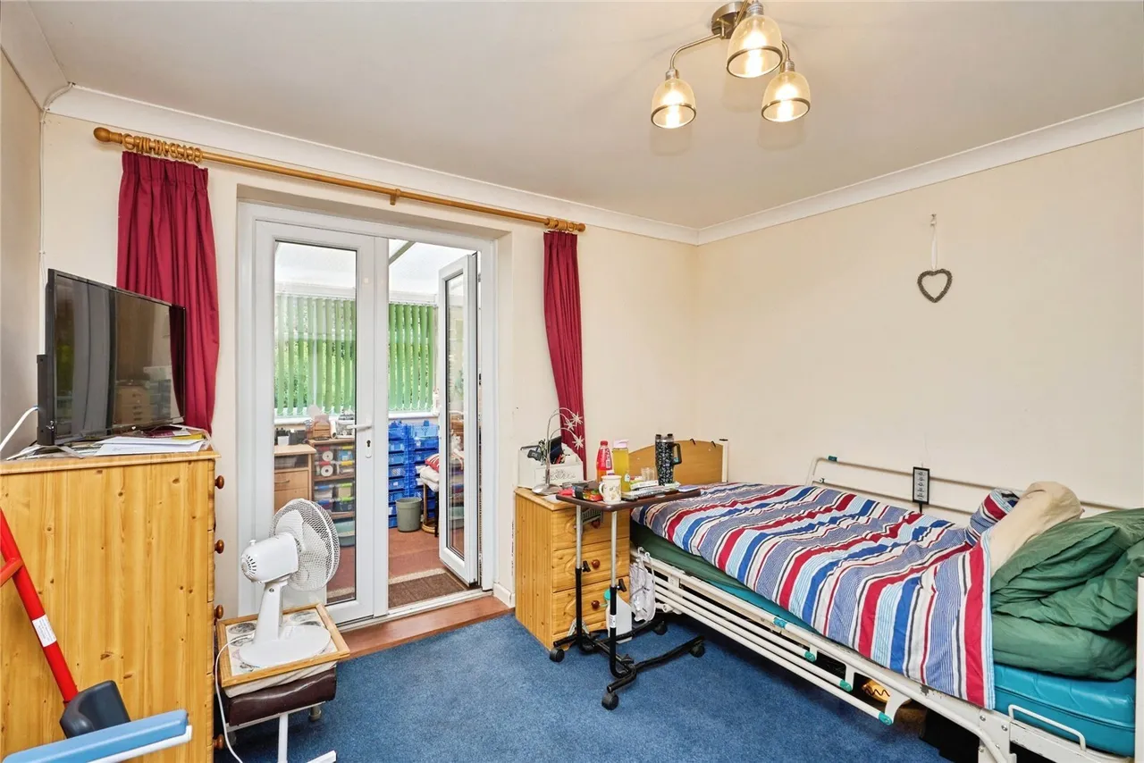 Alexandra Road, Cowes, PO31, photo 11