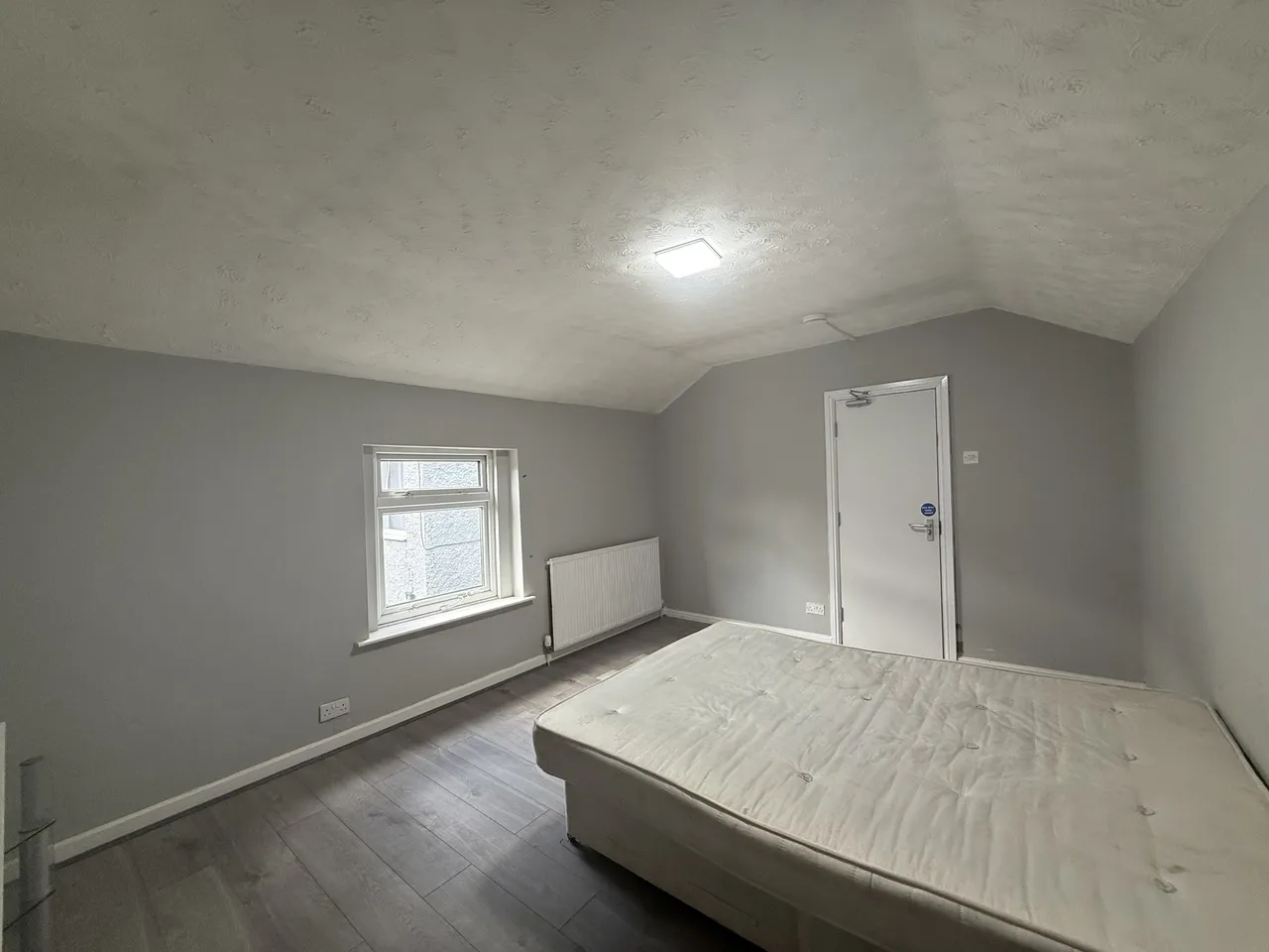 Wilnecote Lane, Belgrave, photo 4