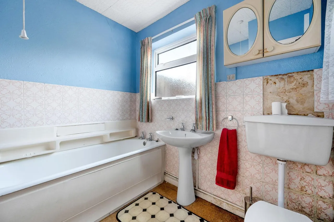 Queen Street, Stamford, PE9, photo 10